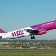 Лоу-кост Wizz Air поместил табло на своем сайте