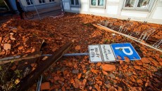 Север Германии, подвергся нападению торнадо