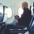 Запретят ли использование смартфонов в самолетах?